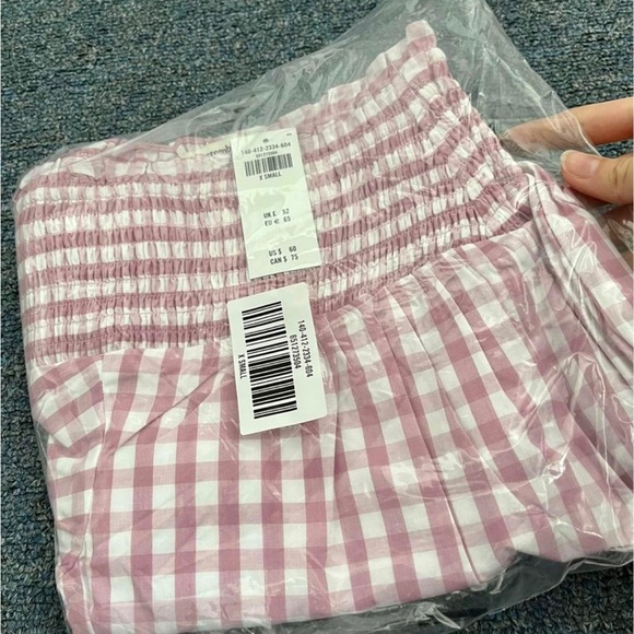 BNWT Abercrombie Top - Picture 2 of 2